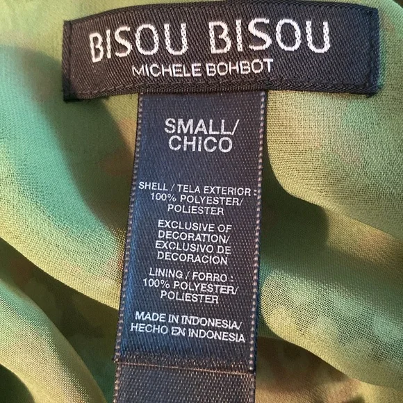 Bisou Bisou size small beaded top - Picture 8 of 8